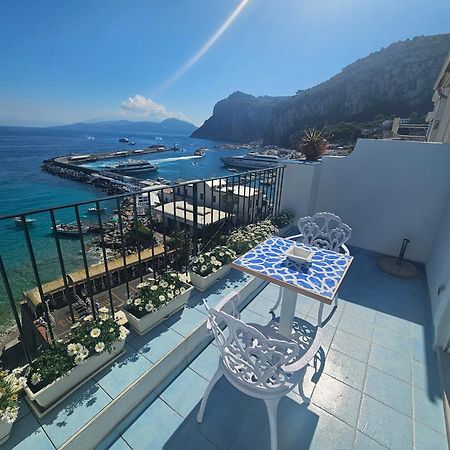 La Bomboniera Apartment Capri Bagian luar foto