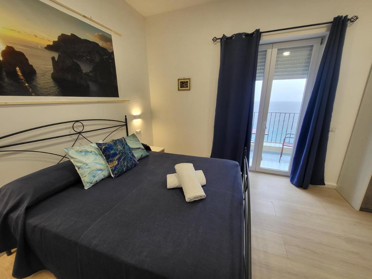 La Bomboniera Apartment Capri Bagian luar foto